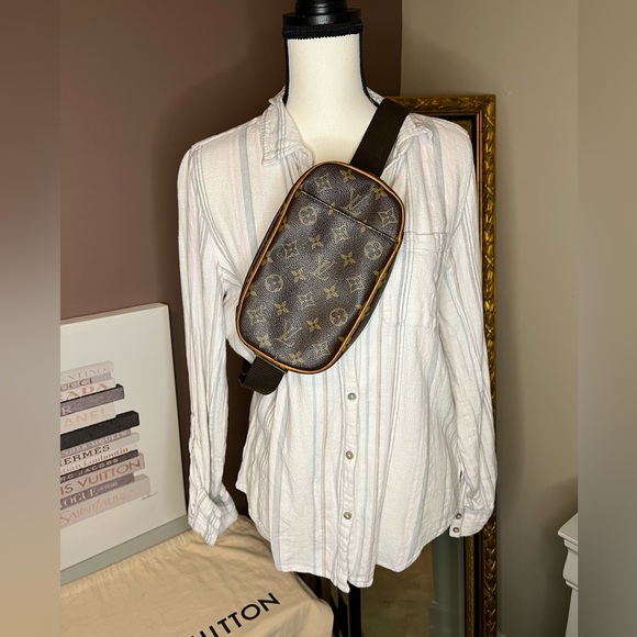 Pochette GANGE Bumbag Fanny pack Louis Vuitton - Picture 1 of 16